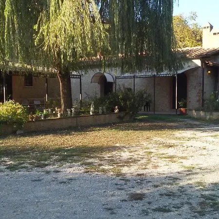 Farm stay San Bernardino Del Rapolano Terme